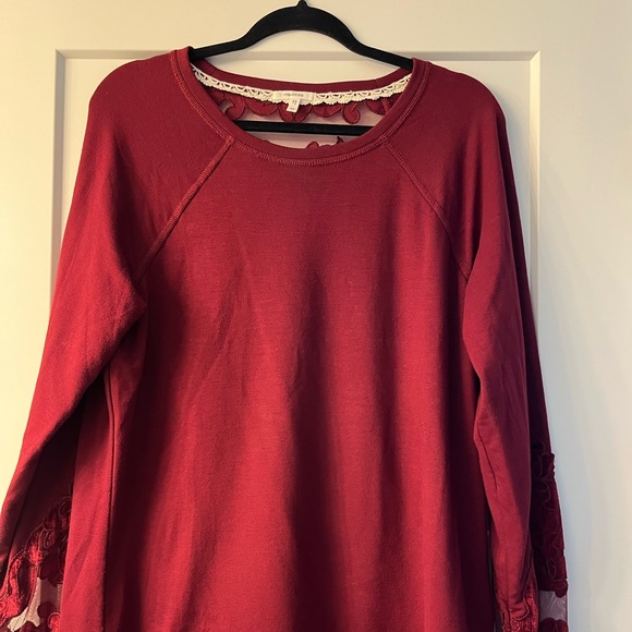 Maurice burgundy lace sweatshirt - Picture 3 of 4